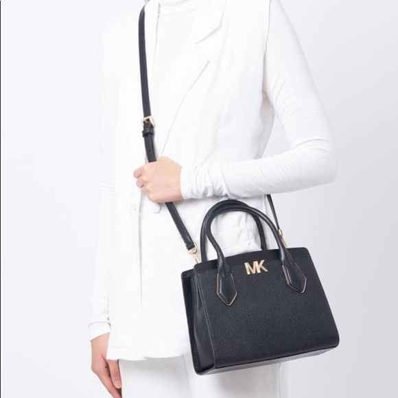 Michael Kors Montgomery MD Messenger - Picture 7 of 7